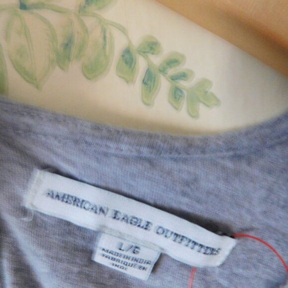 🦅 American Eagle Lace Gray Asymetrical Tank Top - Picture 5 of 11